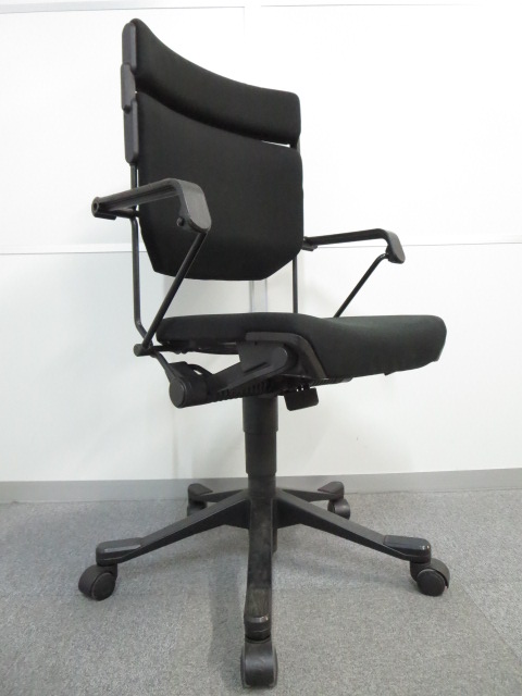 ジロフレックス　giroflex 33  アームチェア  ハイバック&レザー仕様 ジロフレックス/giroflex 33/ハイバック レザー/オフィスチェア