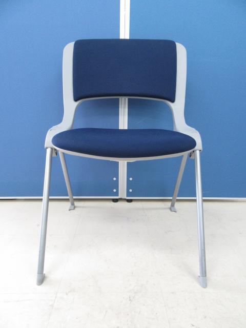 内田洋行 スタッキングチェア まとめて40脚