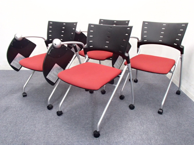 【4脚セット！】【ミーティングチェア】イトーキ製｜マノス｜メモ台付き｜キャスター付で移動もらくらく！
                        マノス
                                    中古
            