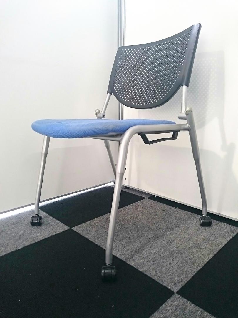 【スタッキングチェア大量入荷】オカムラ製のブルーカラー【18脚入荷】
                        プロスタック
                                    中古
            