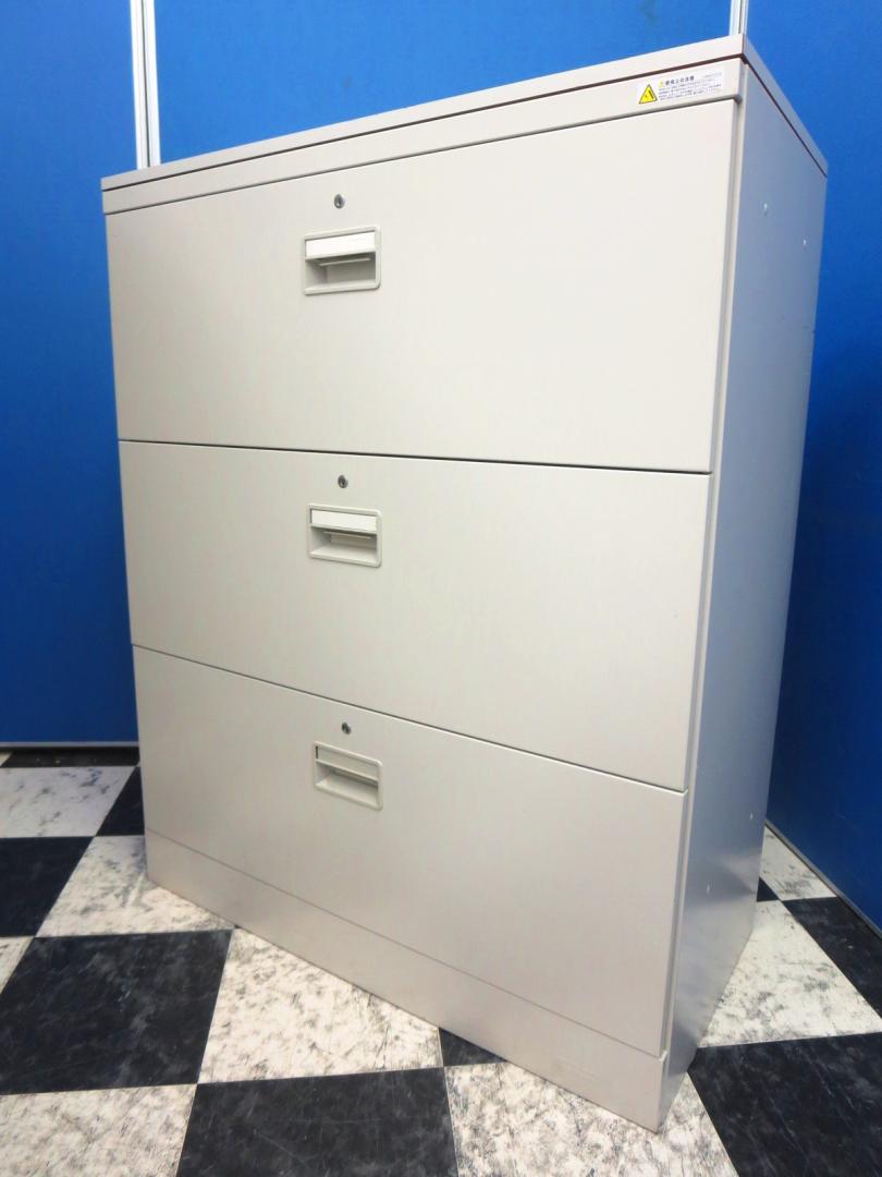 【収納の定番品】岡村製作所(okamura、オカムラ)製３ラテラル 大容量 鍵付き キャビネット 書庫 整理整頓 ニューグレーカラー
                        42
                                    中古
            