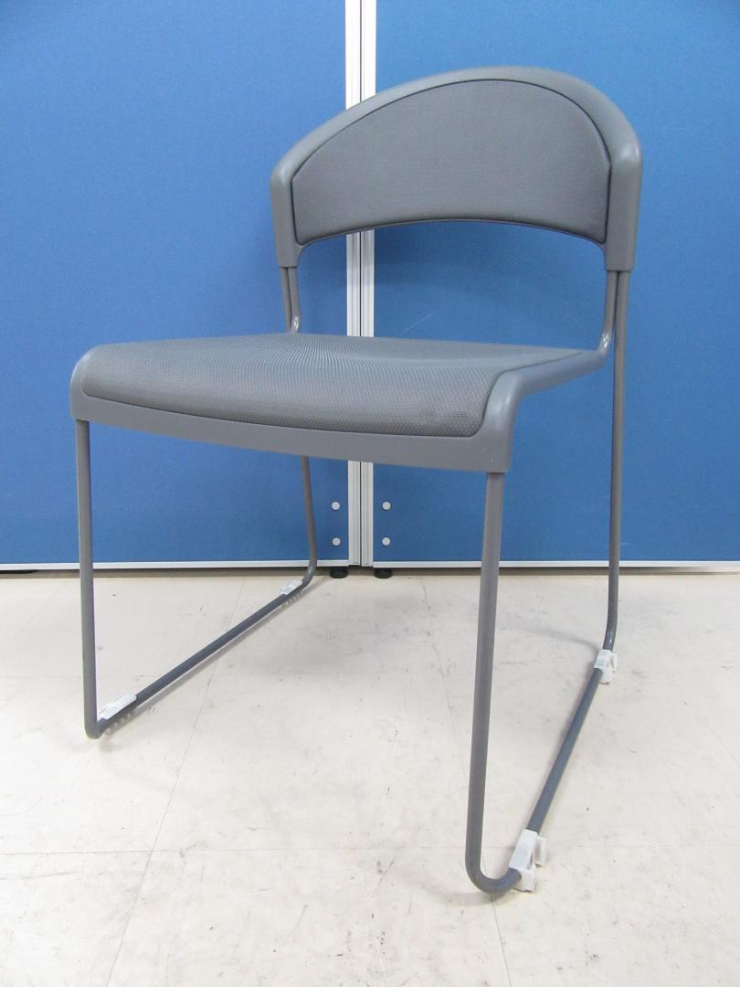 [残り1脚!!]内田洋行(UCHIDA) スタッキングチェア MP-140シリーズ■合わせやすいグレー色!!省スペースなミーティングチェアです!!
                        その他シリーズ
                                    中古
            