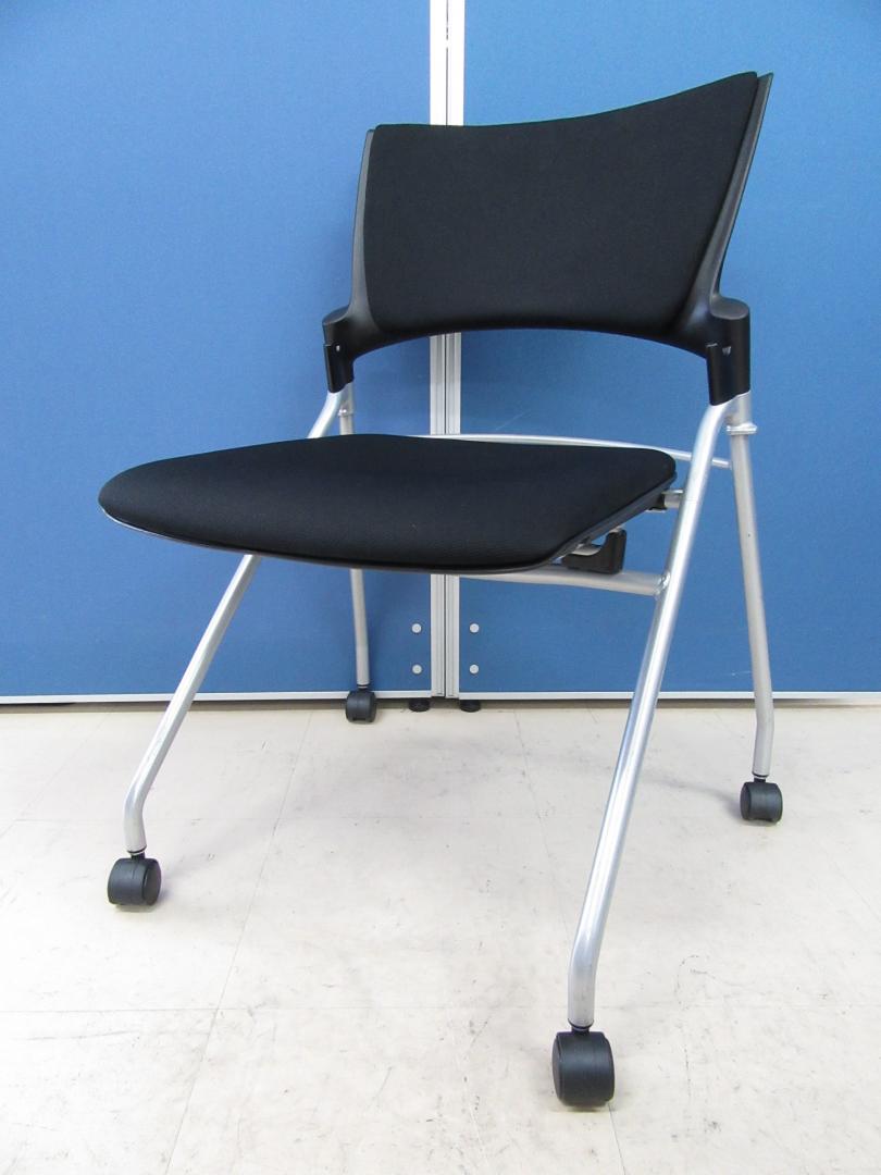 [人気会議イス入荷!!]イトーキ(ITOKI) マノスチェア マルチスタッキングタイプ ブラック■会議室や学習塾・研修等におすすめなミーティングチェア!!とても軽く移動もしやすいです!![背パッド付] 
                        マノス
                                    中古
            