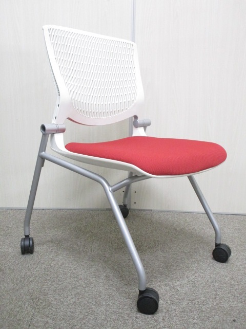 ★良質★美品★1脚・定価5万円の価格も頷ける品質です！お客様に魅せるスペースに最適なチェアです｜ネスティングチェア｜応接用｜中古オフィスチェア
                        Grata(グラータ)
                                    中古
            