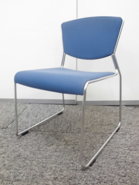 【イトーキ製】シンプルでどんなオフィスにもぴったりフィット！
                        
                                    中古
            