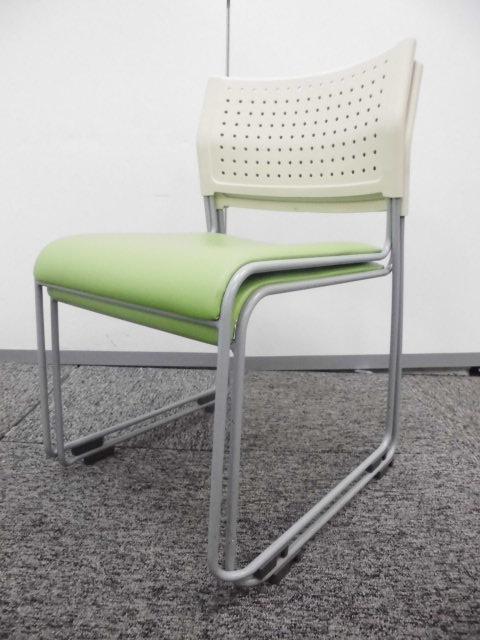 【2脚セット】グリーン＆ホワイトの鮮やかチェア！
                        
                                    中古
            