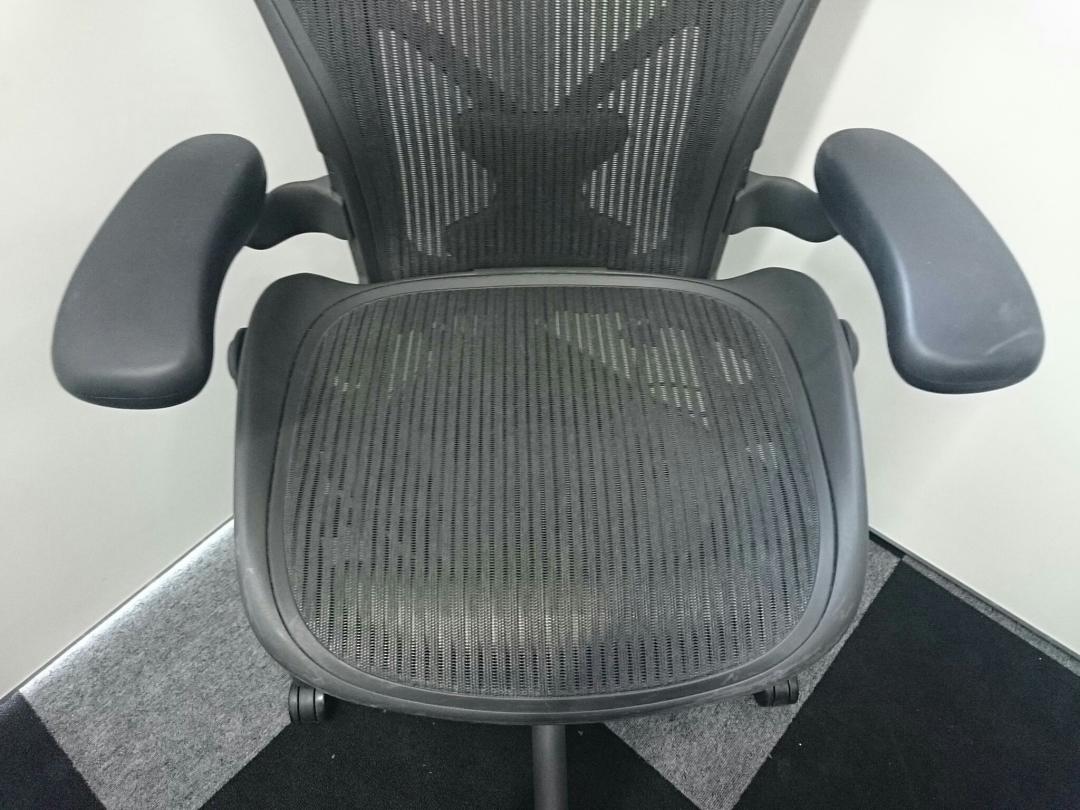 最終プライス　HERMAN MILLER VPRCD_7cfe9efd-93e1-4c9e-ba50-