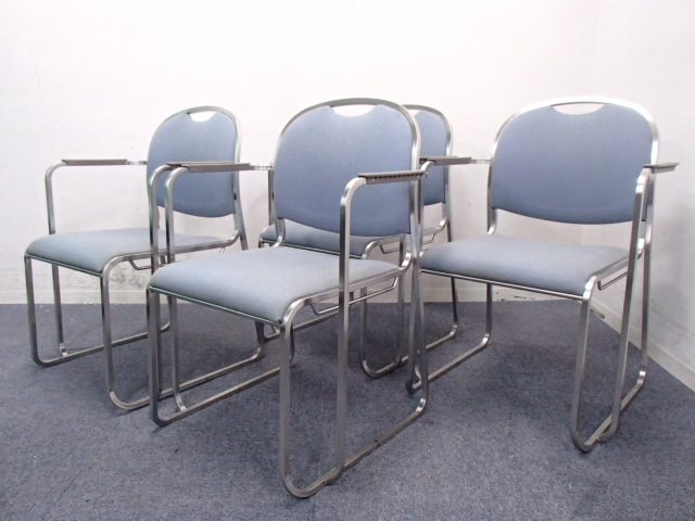 【セット商品！】オカムラ製｜スッタキングチェア4脚セット｜肘付き｜会議や休憩室におすすめ
                        
                                    中古
            