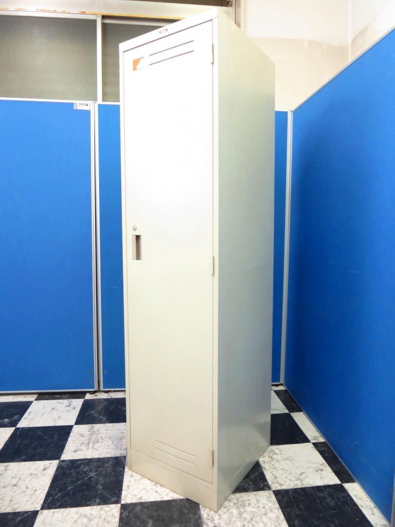 【限定1台】縦に大きいコンパクトな片開き書庫！狭いスペースにも！
丈夫！長持ち！！
                        
                                    中古
            