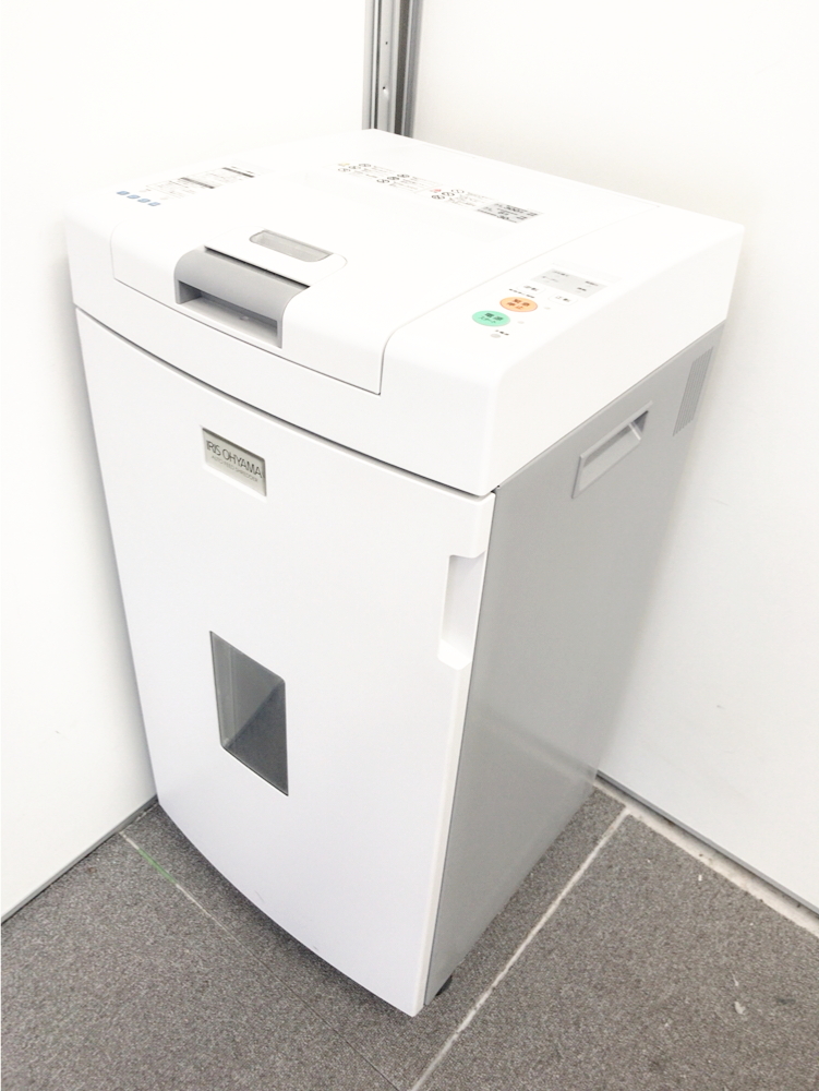 【クロスカット】アイリスオーヤマ製シュレッダー！コンパクトサイズで幅を取らない！
                        
                                    中古
            