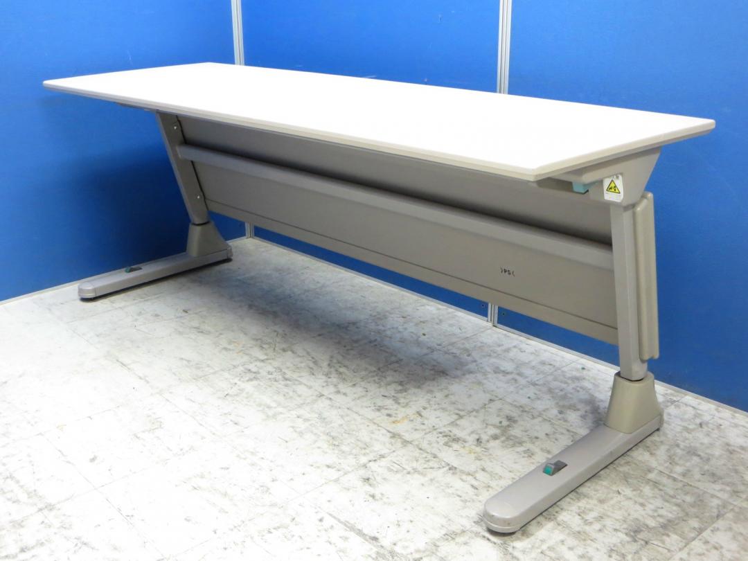 【限定３台！】会議室や休憩室に！幅180㎝の大きなスタックテーブル！ 人員増加や移転時に！
                        
                                    中古
            