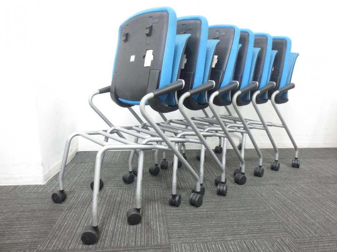 【2セット揃います！会議室に！応接室に！】■コクヨ■ネスティングチェア■ブルー【セット商品！】
                        サテリテ
                                    中古
            