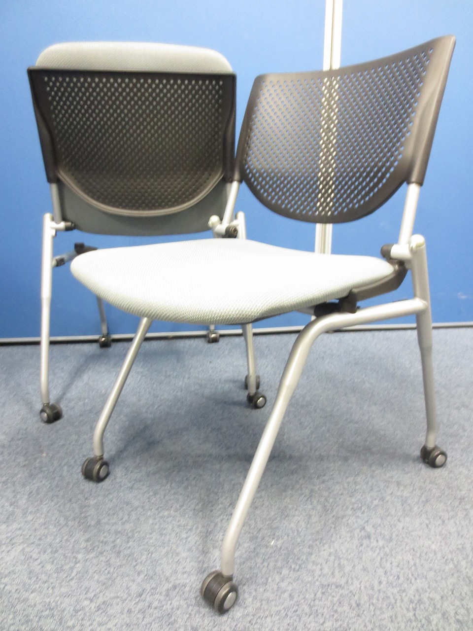 【セット商品！】2脚セットのネスティングチェア！ミーティングチェアとして抜群におすすめです！
                        プロスタック
                                    中古
            