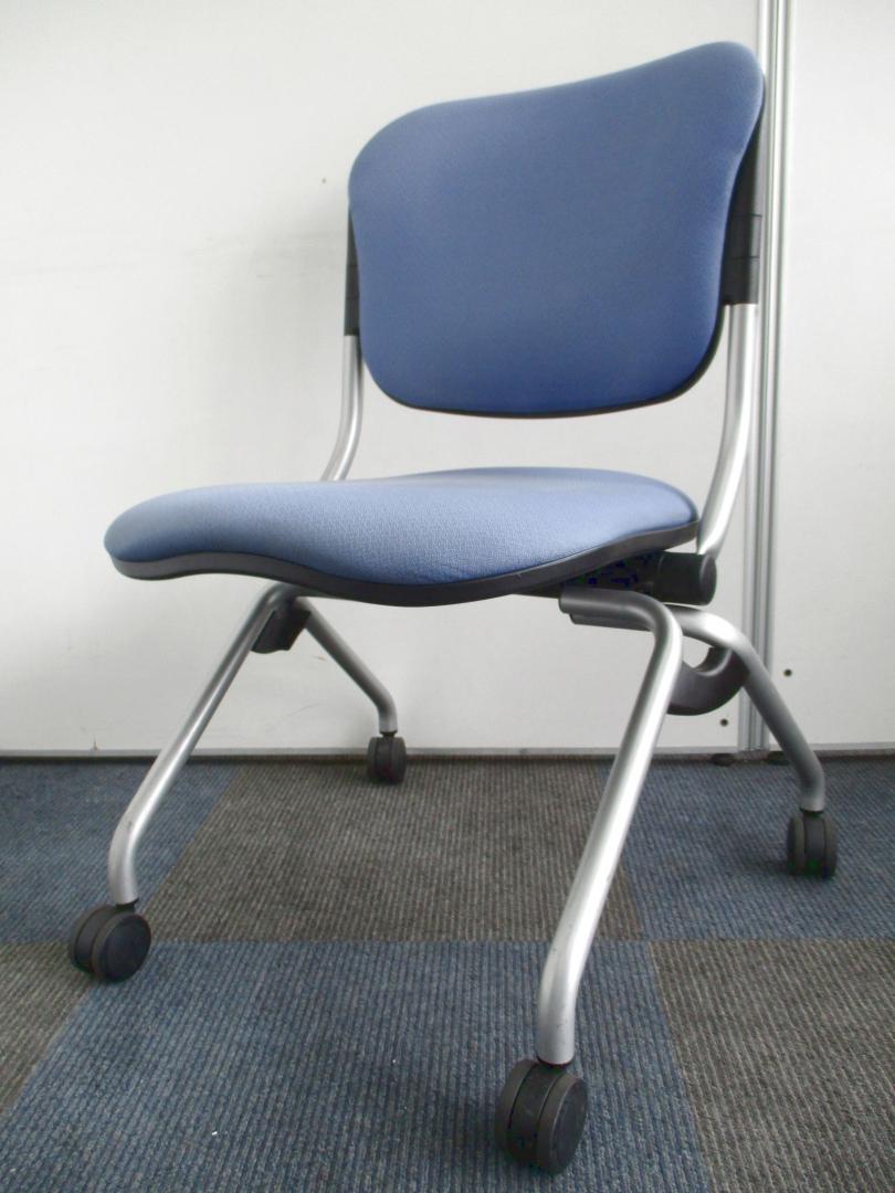 【ブルー色のミーティングチェア！】折りたたんで収納可能！【会議室におすすめ！】
                        トーションライン
                                    中古
            