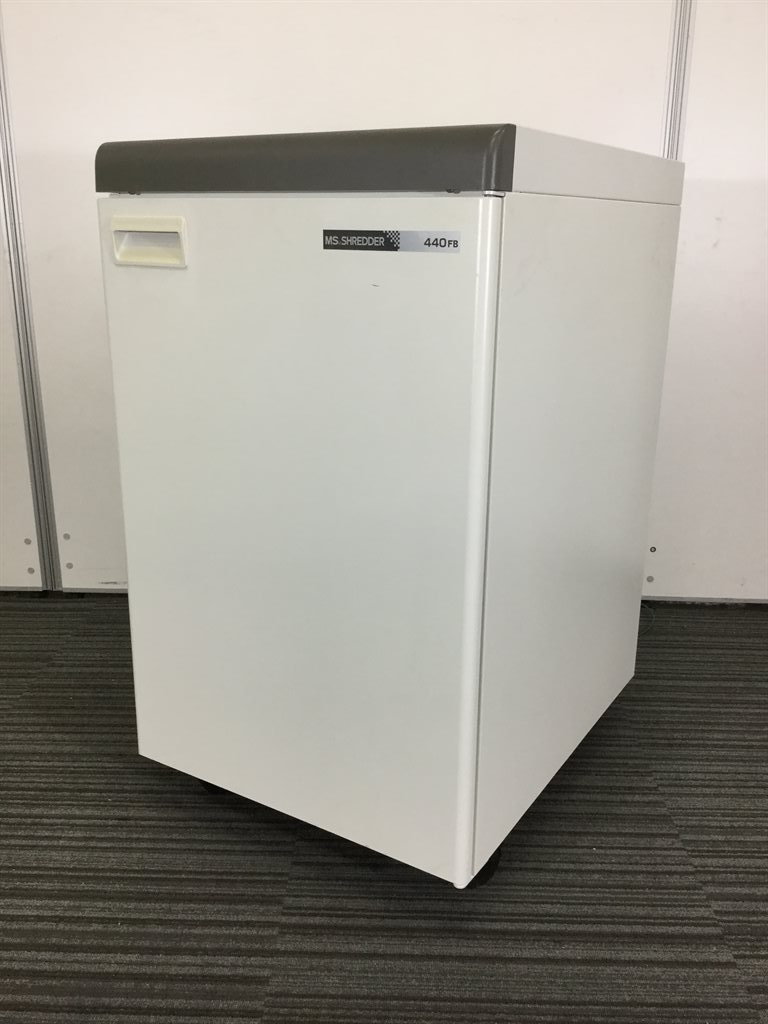 【限定1台】明光商会製シュレッダー　MS-440FB　実質最大裁断枚数25枚程度
                        
                                    中古
            
