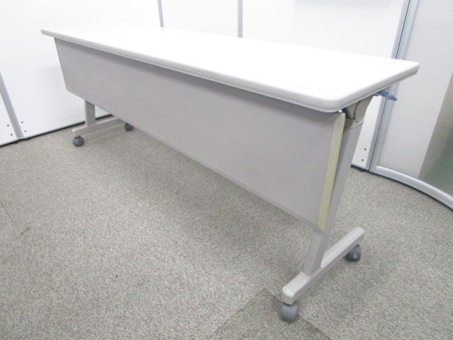 ★奥行450mmスリムタイプ★会議やセミナーに必須なスタックテーブル｜中古ミーティングテーブル|フラップテーブル｜幅1800
                        
                                    中古
            