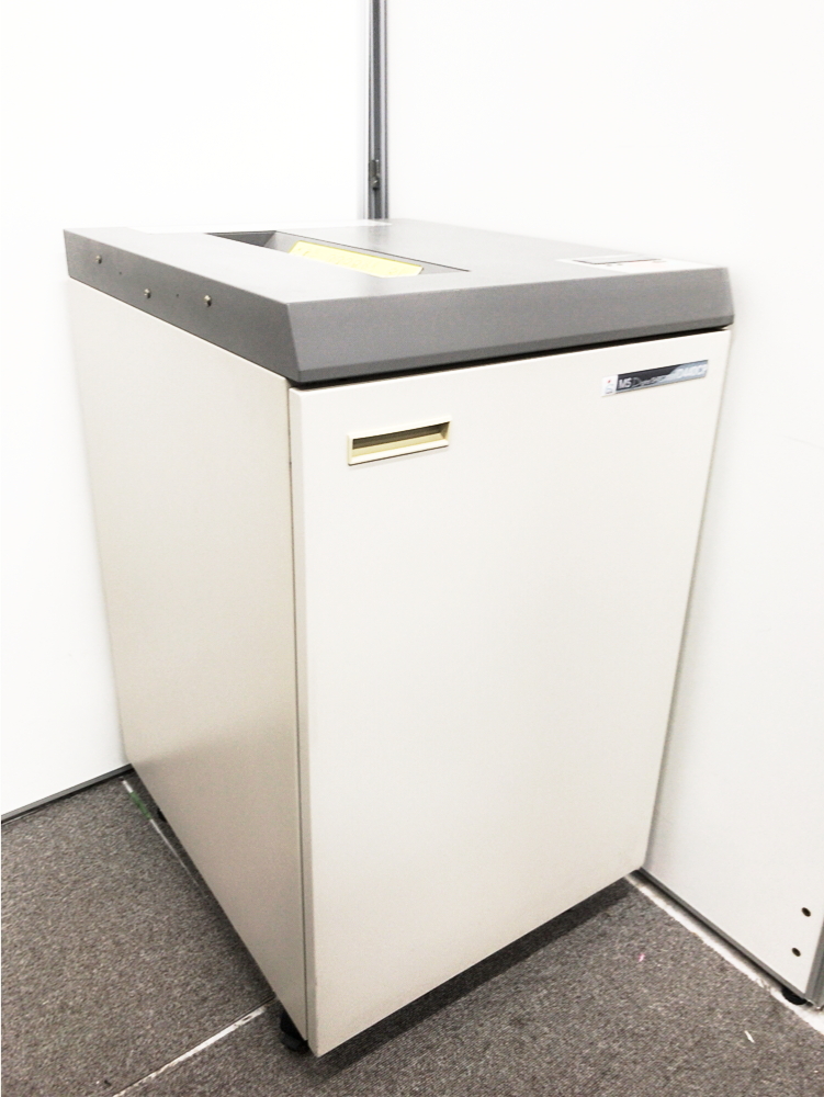 【限定１台】【人気】売れ筋の明光商会シュレッダー！A3まで対応する優れもの！
                        
                                    中古
            