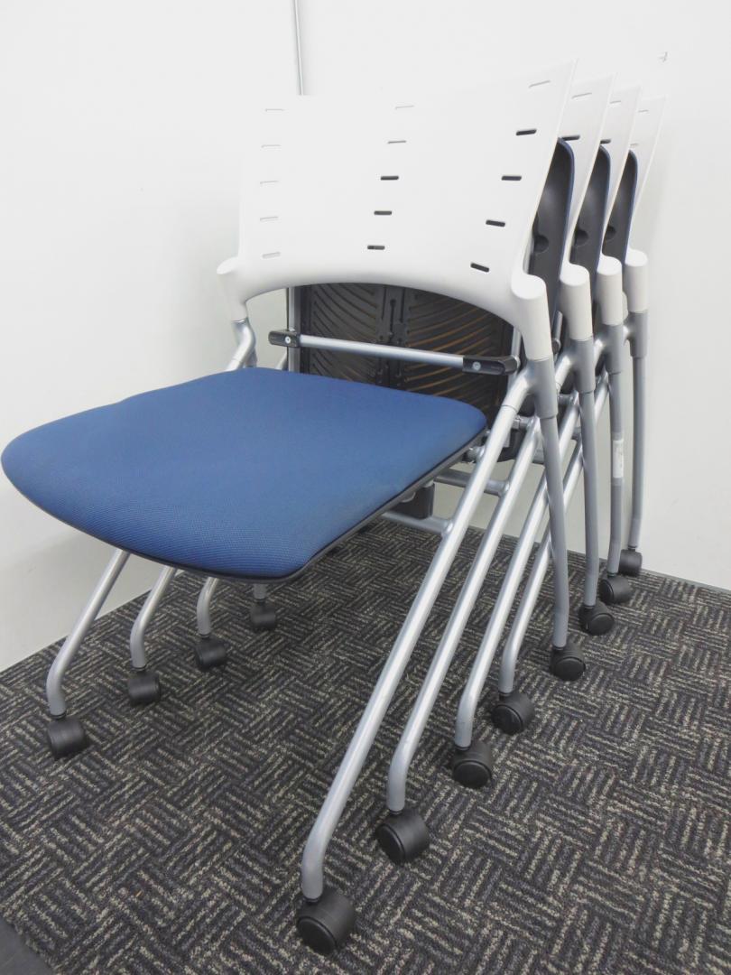 【4脚セットでお得！】ネスティングチェアのセット販売！ イトーキ製マノスチェア！ミーティングルームにぜひ！ 
                        マノス
                                    中古
            