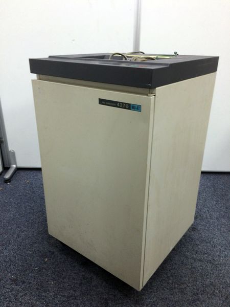 【1台入荷】MS-N4270 明光商会のシュレッダーです。
                        MS-N4270
                                    中古
            