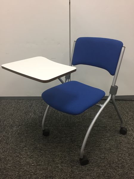 【限定1台！】机要らずのテーブル付チェア！
                        
                                    中古
            