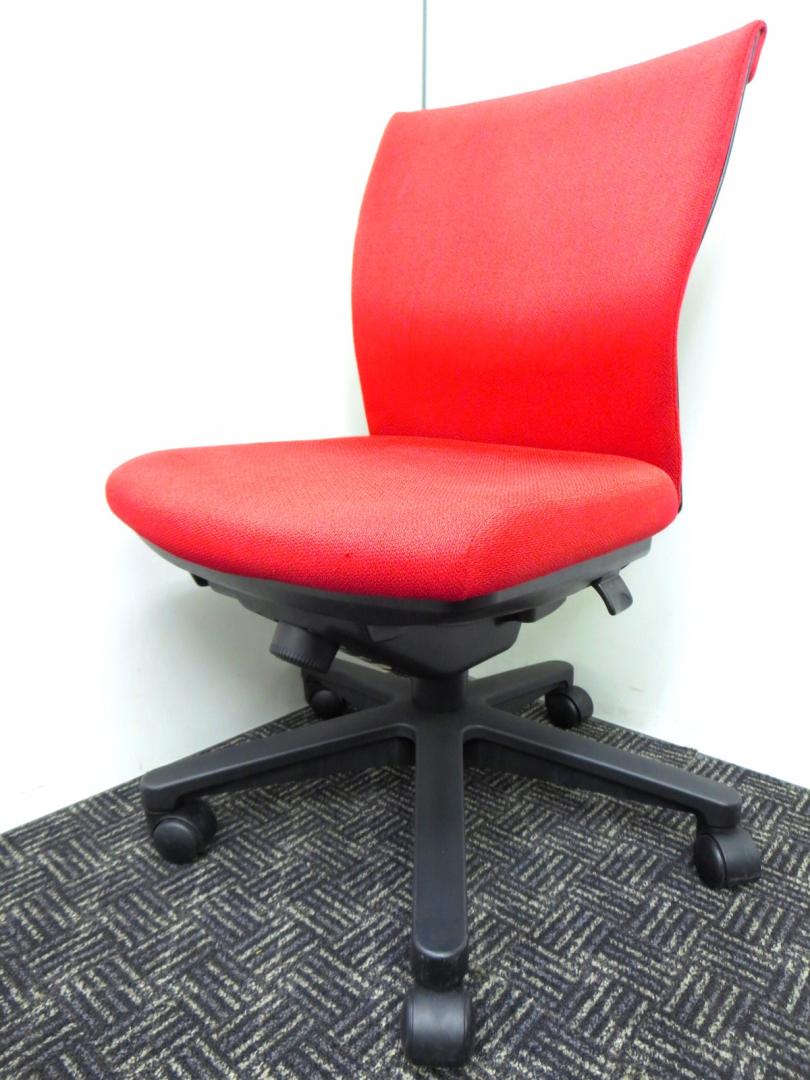 【限定1脚！】状態良好！グッドデザイン賞受賞の往年名作チェア！鮮やかなレッド！【中古オフィス家具】【β】
                        トレンザ
                                    中古
            