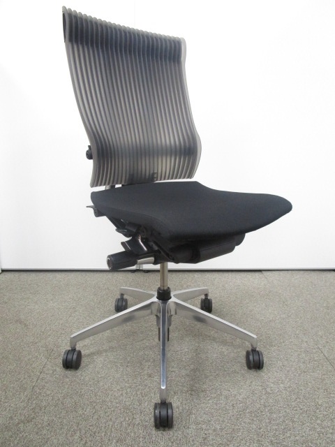 【池袋店限定入れ替えセール】ITOKI(イトーキ)製・最上級クラス「Spina(スピーナ)」エラストマータイプ★中古オフィスチェア｜エグゼクティブチェア｜
                        スピーナ
                                    中古
            