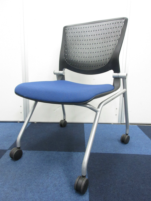 【ネスティングチェア!】■座面の座り心地抜群！会議用チェア！【平行スタッキング！】

                        グラータ
                                    中古
            