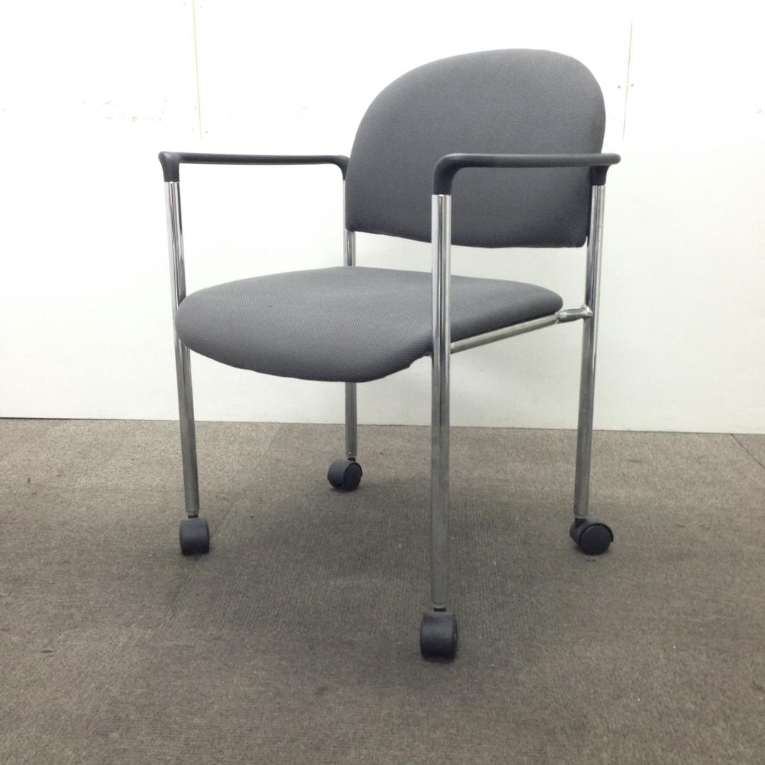 【スペースの省エネに！】アイコ製｜グレーの肘付スタッキングチェア！
                        
                                    中古
            
