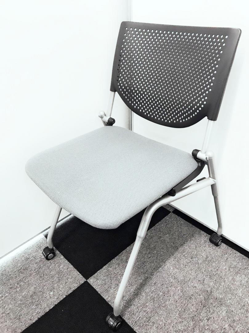 【人気のネスティングチェア】オカムラ製プロスタック【メッシュ×グレー】
                        プロスタック
                                    中古
            