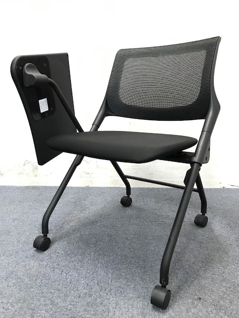 【残り1脚！】ネスティングチェア｜メモ台付き｜背面メッシュ地で長時間の会議も快適！
                        -
                                    中古
            
