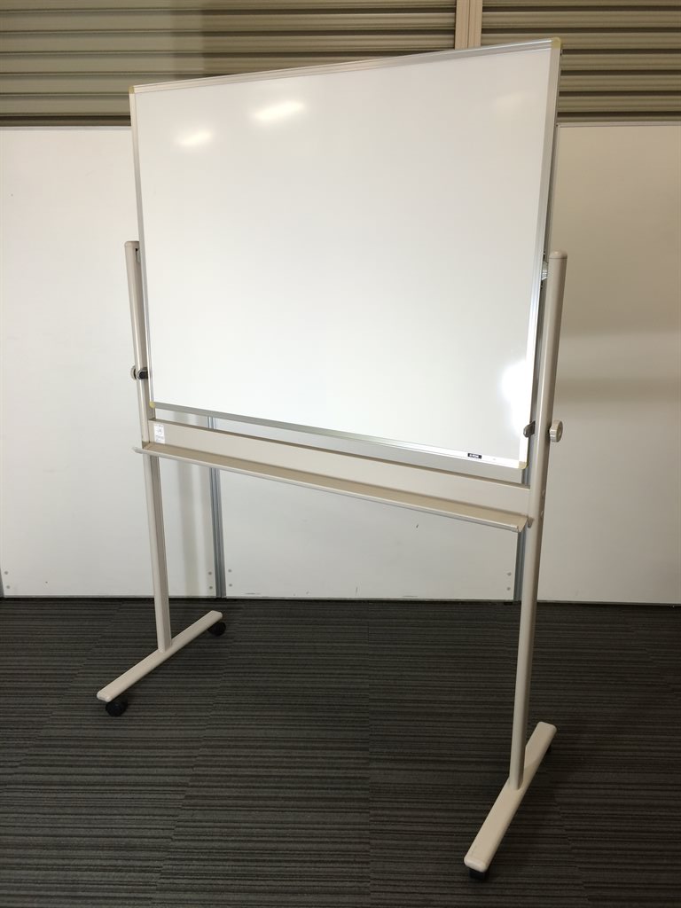 【人気商品】
                        
                                    中古
            