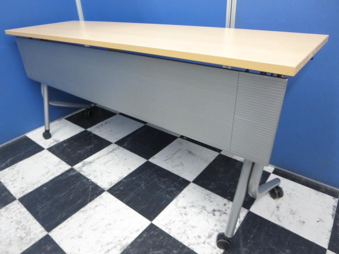 【￥10000→￥5000！】【限定1台！】幅1500㎜のスタックテーブル！人気のナチュラルカラー！さいたま店おすすめ！
                        
                                    中古
            