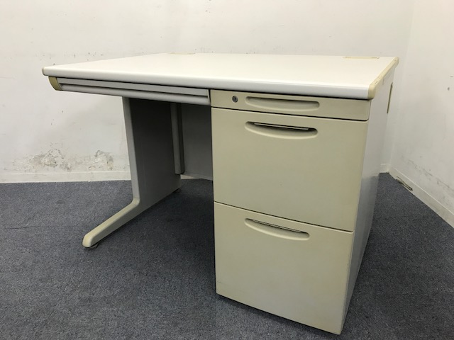 【9月納品までの限定価格】【30％off】【ラスト１台】オカムラ製SDシリーズ｜3段タイプ｜コンパクトで使いやすいW1000mmサイズ！
                        SDデスクシステム 
                                    中古
            