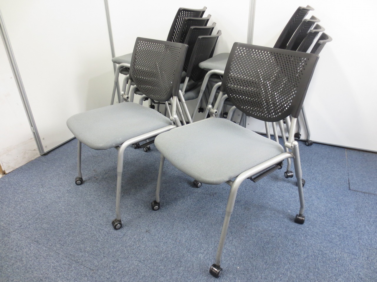 【まとめてチェア１０脚セット！】セット販売でさらにお求めやすく！
                        プロスタック
                                    中古
            