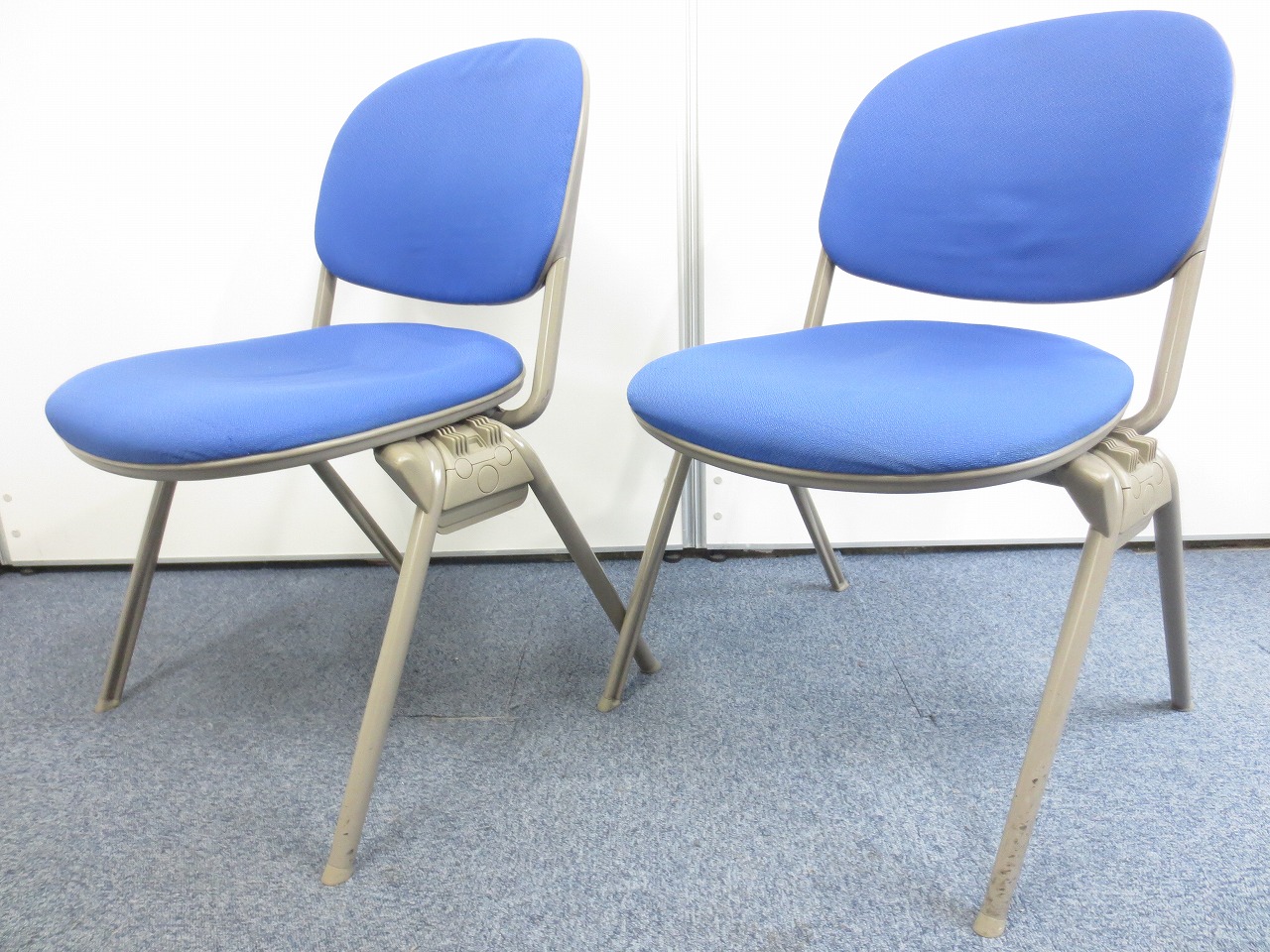 【２脚セット】会議・ミーティング用に！急な来店対応時などに便利！
                        トーションライン
                                    中古
            