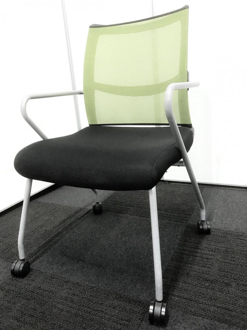 【オシャレなグリーンメッシュ！】【キャスターの状態良好◎】
                        
                                    中古
            