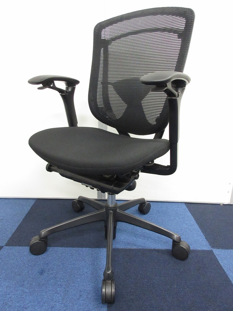 【肘パッド新品交換済み】【高級チェアの代名詞が今なら数揃います！】一目で判る高級感が人気の岡村製作所製コンテッサチェア入荷致しました！【クリーニング済み】【contessa】【Okamura】
                        コンテッサ
                                    中古
            