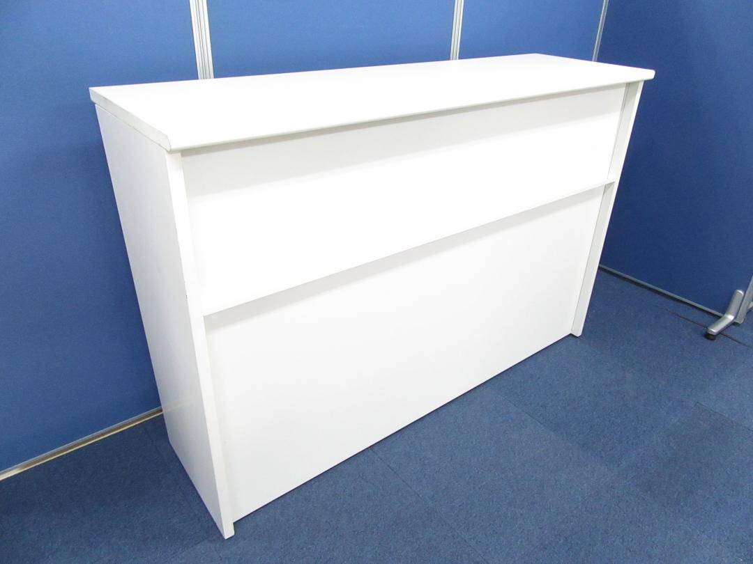 [オフィスの顔]ハイカウンター ホワイト■受付など短時間の接客に便利!!無人受付にもおすすめです!!裏側には棚板1枚付属し収納も可能です!![簡易設計]
                        
                                    中古
            