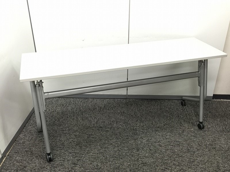 【状態良好】折り畳めて便利なスタックテーブルが入荷！【国内有名メーカーオカムラ製】
                        ネスティア
                                    中古
            