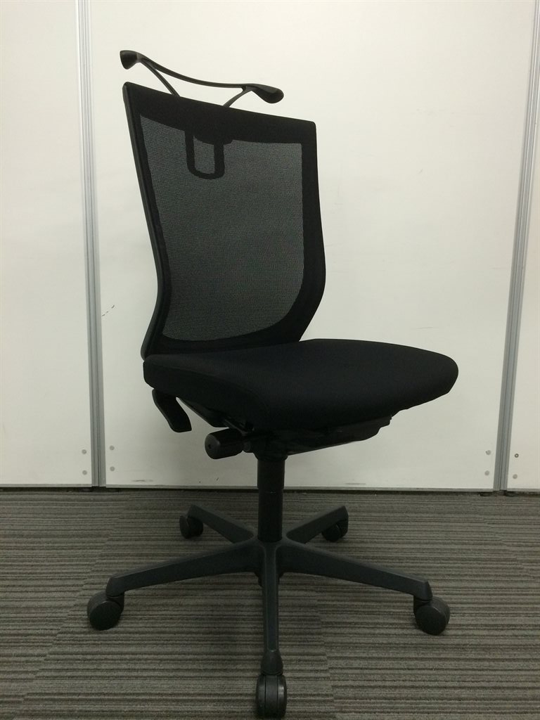 中古 A(中古品)】Embody Chairs（エンボディチェア