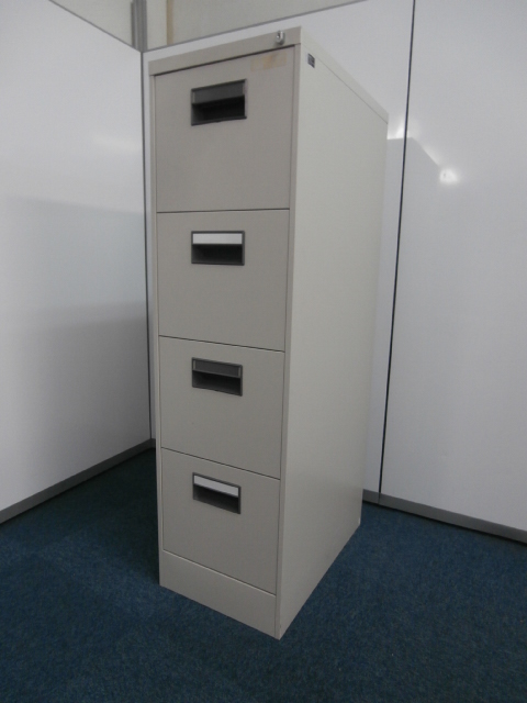 【１台限定！！】４段キャビネット！！
                        その他シリーズ
                                    中古
            