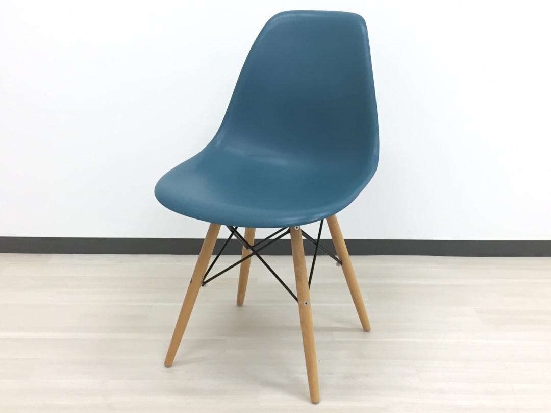 [11月1日つくば店オープン!]イームズシェルチェア ドゥエルレッグベース　ブルー　リプロダクト品
                        
                                    中古
            