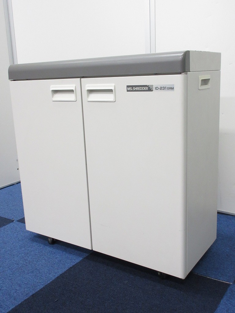 【スリムサイズながら高機能】安心の明光商会製シュレッダー入荷致しました！Ａ３用紙からメディアまで裁断可能の優れもの！【限定１台】
                        
                                    中古
            