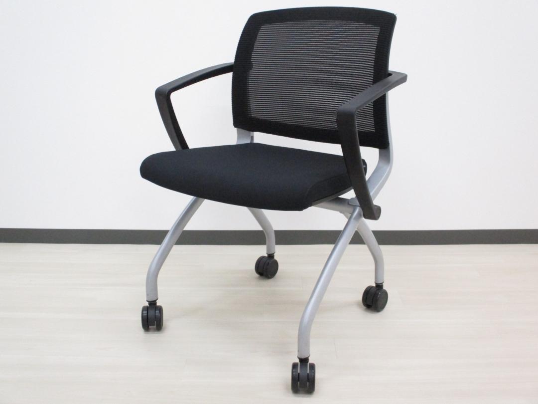 【2脚限定特価】座り心地を追及したミーティングチェア　ファシス
                        ヴィアイエム チェア 
                                    中古
            