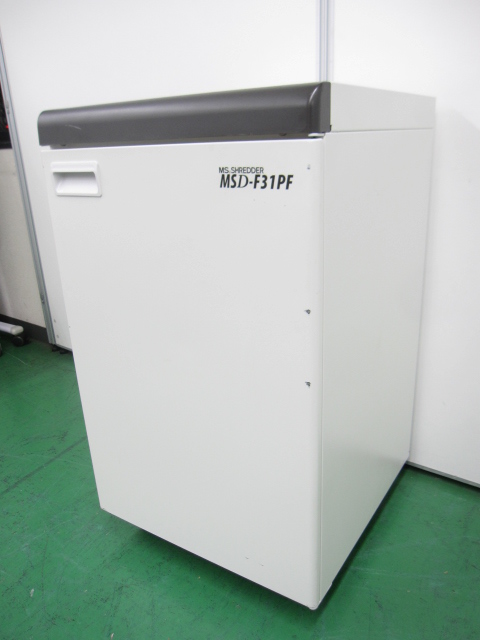 【2012年最新モデル!!】最大裁断枚数は45枚！！
                        その他シリーズ
                                    中古
            