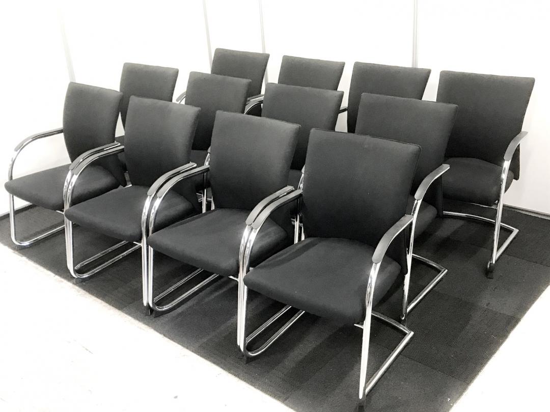 【怒涛の12脚セット！！】コクヨ製のスタッキングチェア！【移転、新規拠点開設におすすめです！】
                        その他シリーズ
                                    中古
            