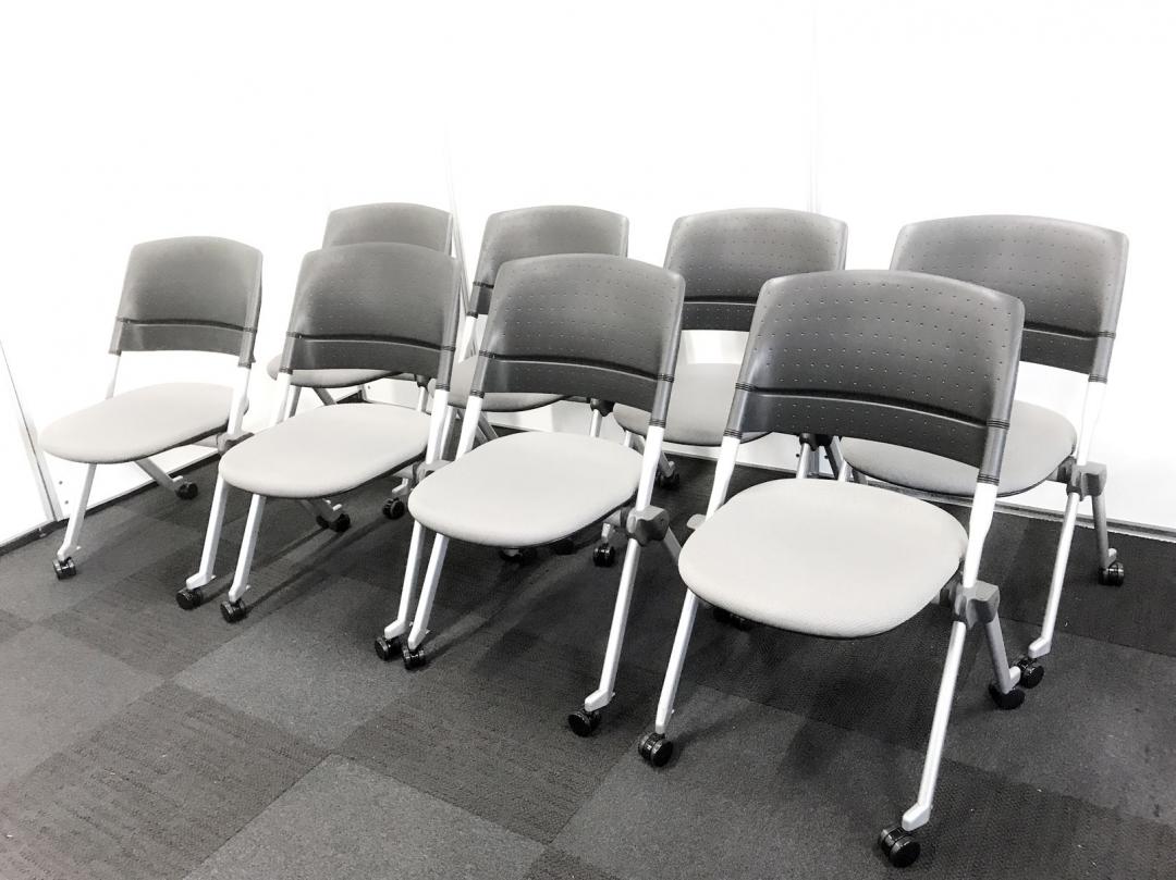 【脚数揃います！8脚セット】リータ(lita)チェア【縦にも横にも収納可能品】【キャスター良好】安心のオカムラ製
                        リータ
                                    中古
            