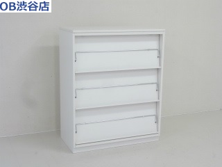 【地方倉庫在庫品】イトーキ製の人気オフィス家具！！３段雑誌架※カタログや雑誌の収納に便利【RA】【484】
                        シンライン
                                    中古
            