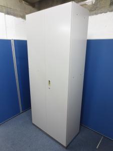 【倉庫在庫品】ワードローブ・内田洋行製　これからの時期には持って来いです！【横浜本店在庫】
                        SU-Ⅱ
                                    中古
            