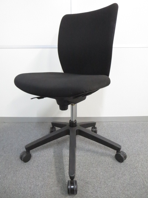 [倉庫内在庫品][高機能オフィスチェア]内田洋行製 エポチェア■ローコストチェアの決定版が入荷!!背座が連動してリクライニングするフリーシンクロ機構採用!!
                        エポ
                                    中古
            